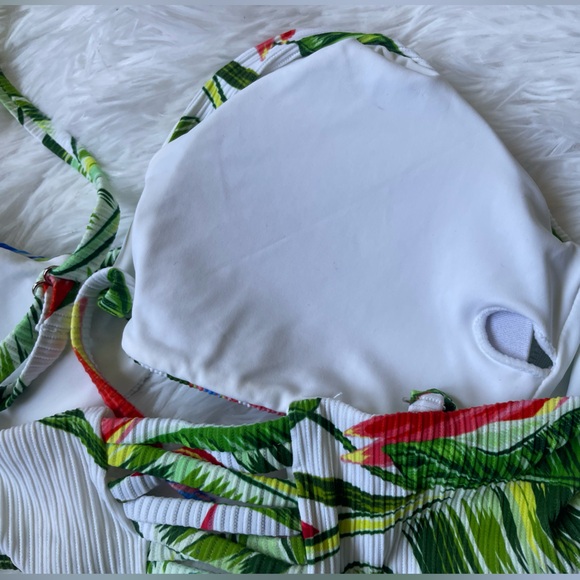 TiniBikini Tropical Bikini - Picture 7 of 7